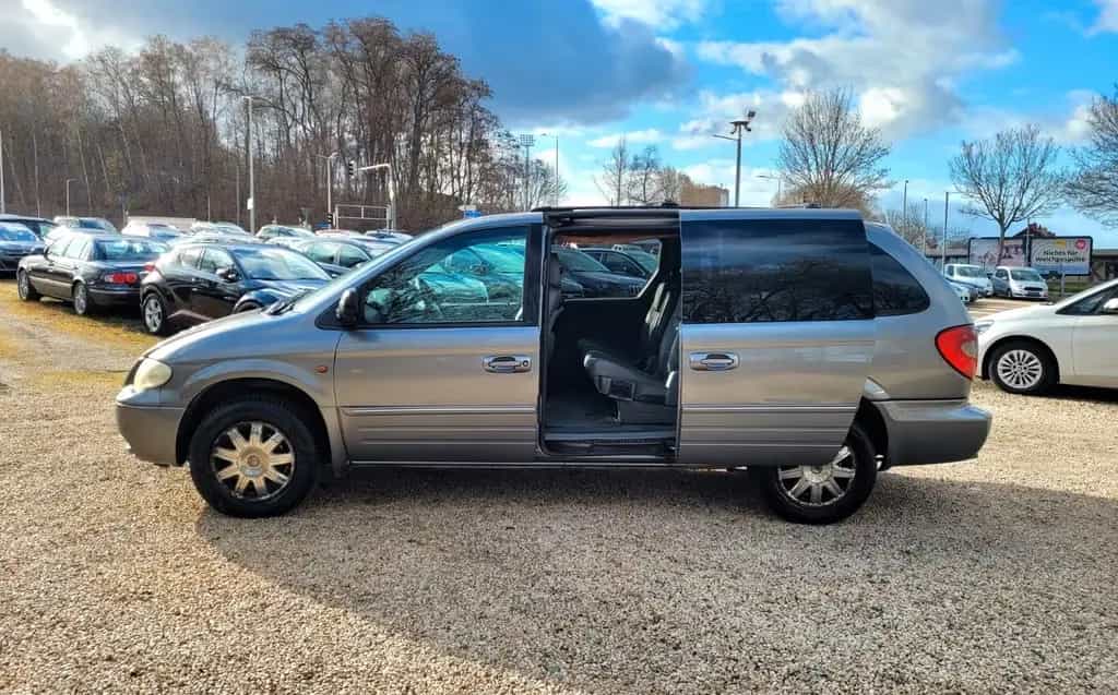 Chrysler Grand Voyager Limited 2.8 CRD*Klima*SZH*Temp*LMF 07/2006-photo-2