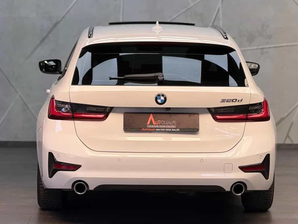 BMW 3 Series 320d Sport line |PANO|AHK|KAM|TEMP|VIRT|LM 02/2021-photo-6