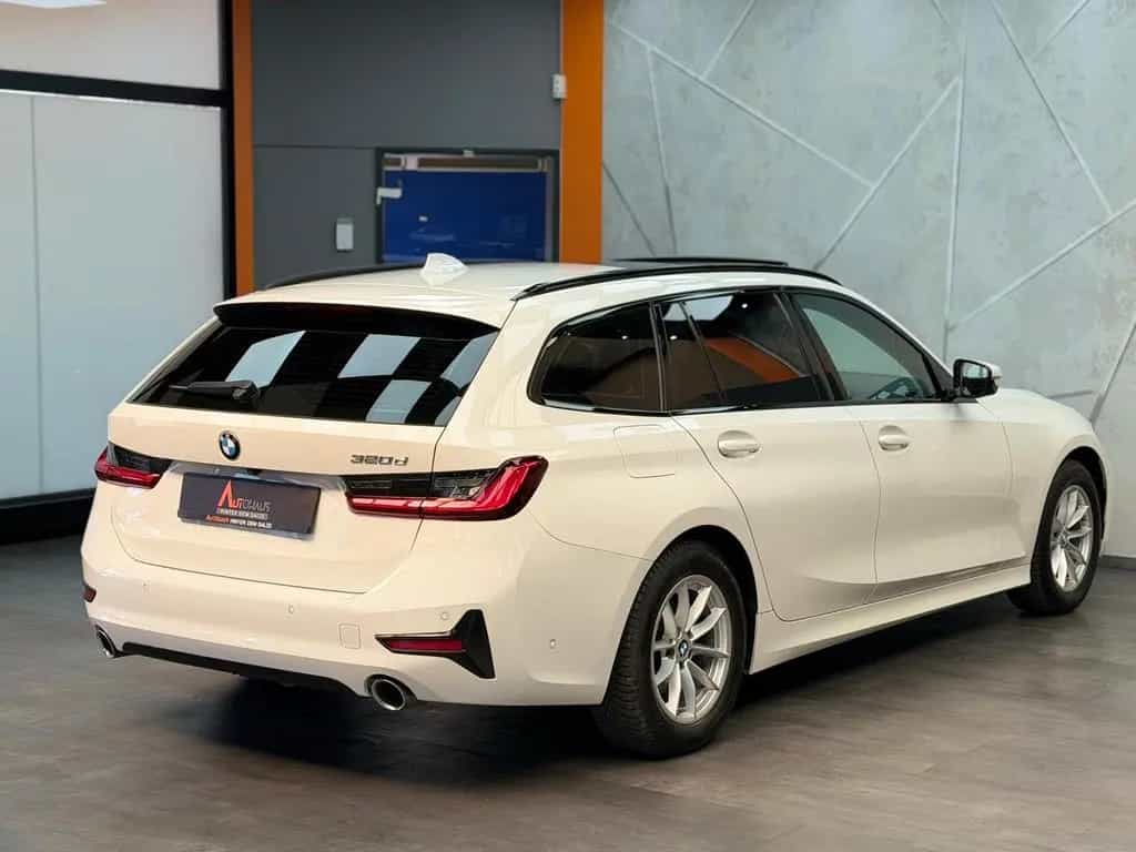 BMW 3 Series 320d Sport line |PANO|AHK|KAM|TEMP|VIRT|LM 02/2021-photo-7