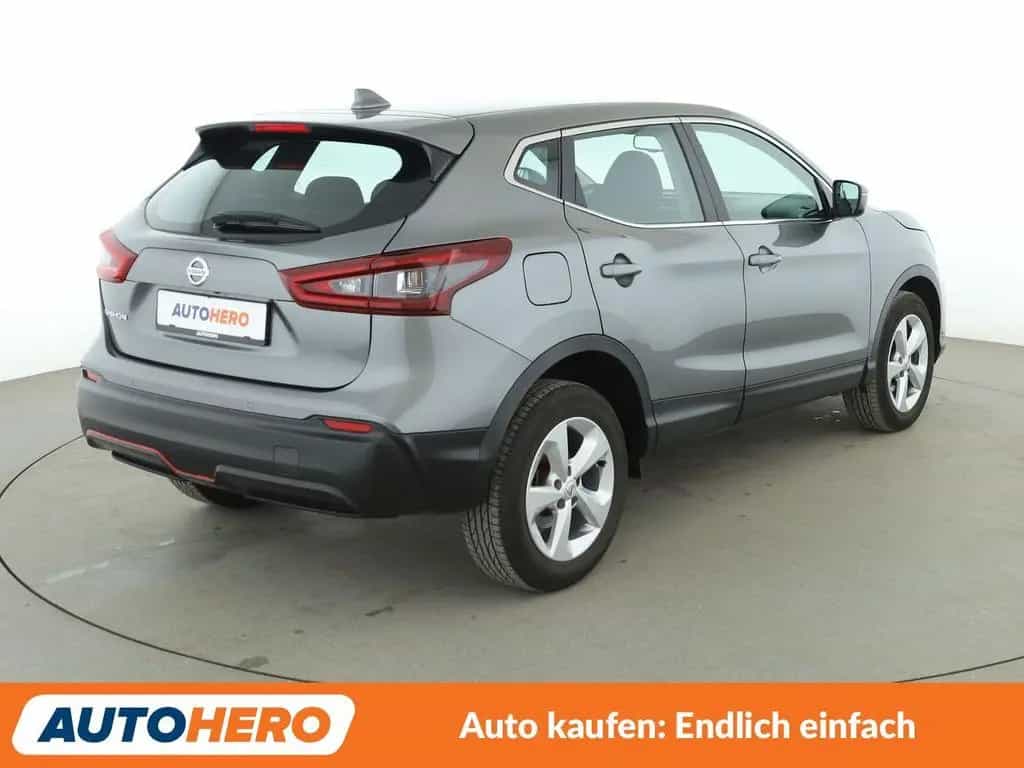 Nissan Qashqai 1.3 DIG-T Acenta Aut.*NAVI*TEMPO*CAM*PDC 12/2019-photo-5
