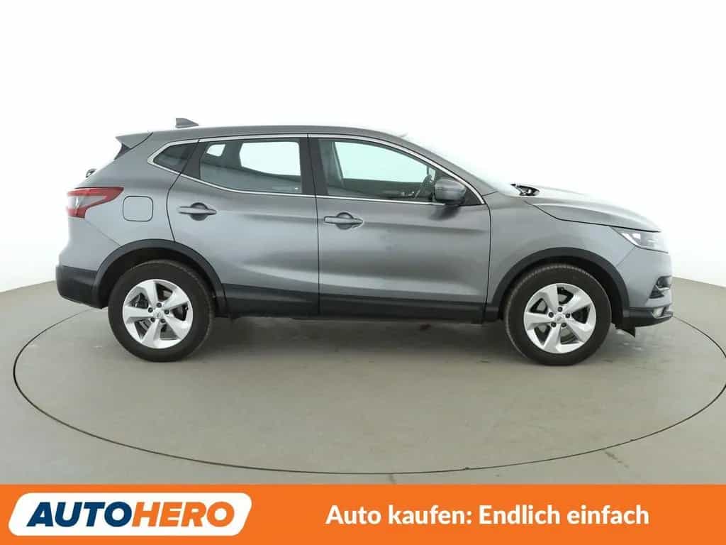 Nissan Qashqai 1.3 DIG-T Acenta Aut.*NAVI*TEMPO*CAM*PDC 12/2019-photo-6