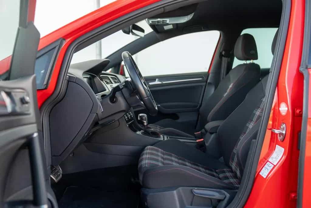Volkswagen Golf GTI 2.0 TSI Performance*LED*VC*SHZ*KAMERA* 12/2019-photo-10