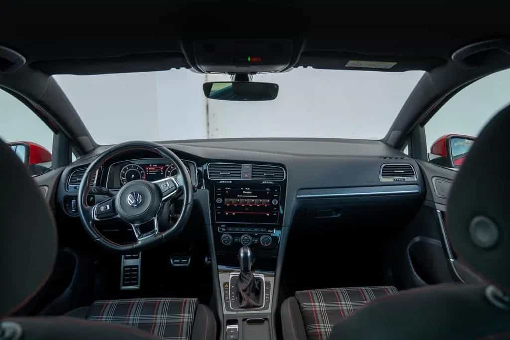 Volkswagen Golf GTI 2.0 TSI Performance*LED*VC*SHZ*KAMERA* 12/2019-photo-14