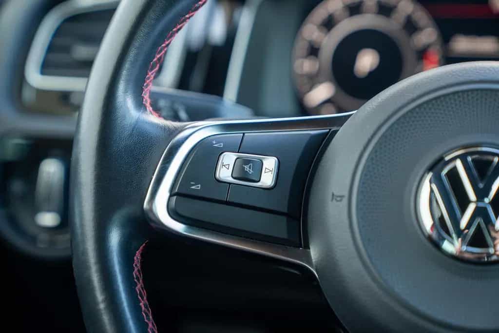 Volkswagen Golf GTI 2.0 TSI Performance*LED*VC*SHZ*KAMERA* 12/2019-photo-20