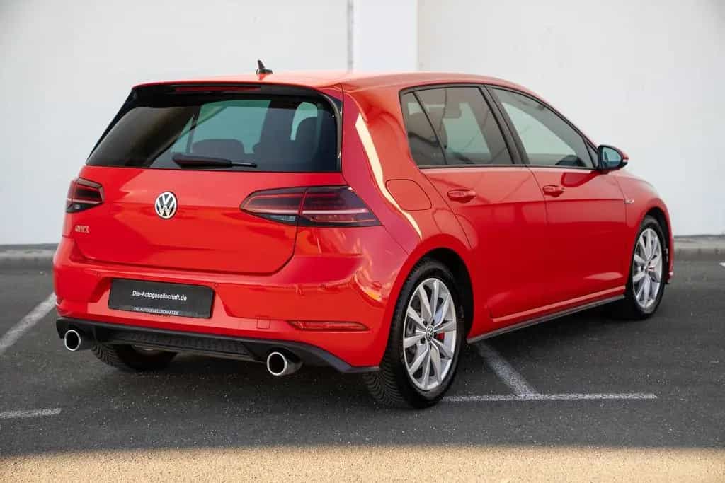 Volkswagen Golf GTI 2.0 TSI Performance*LED*VC*SHZ*KAMERA* 12/2019-photo-6