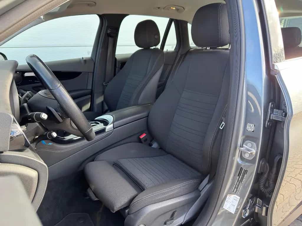 Mercedes-Benz GLC-Class 250 Exclusive 4MATIC Autom. AHK LED 05/2019-photo-3