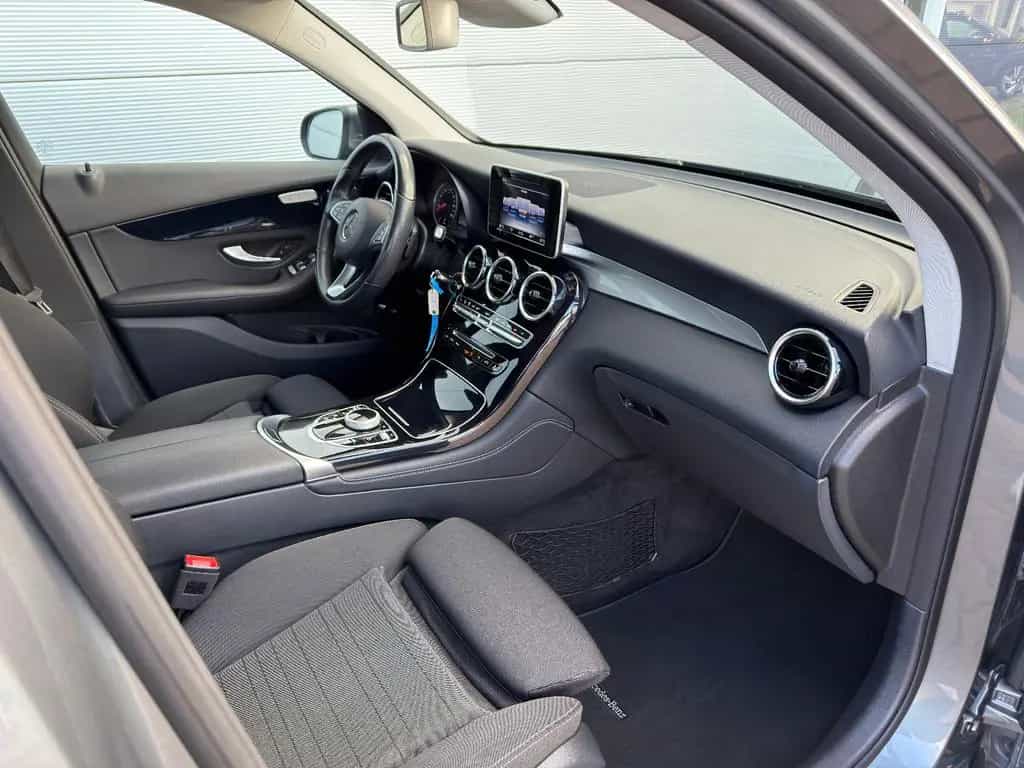 Mercedes-Benz GLC-Class 250 Exclusive 4MATIC Autom. AHK LED 05/2019-photo-7