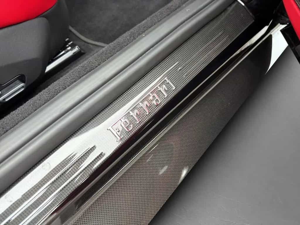 Ferrari Roma Spider / Carbon / ACC / LED / PDIS 12/2023-photo-18