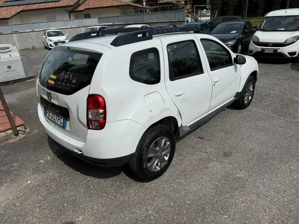 Dacia Duster 1.5 dCi 110CV Start&Stop 4x2 Lauréa 09/2015-photo-3