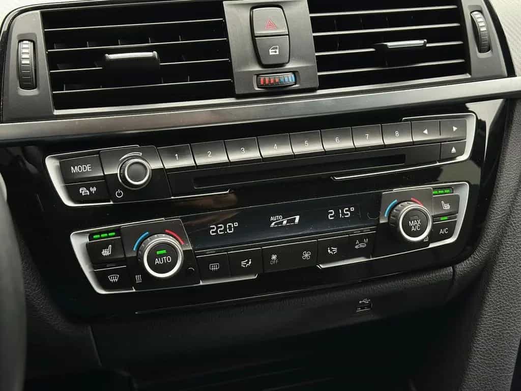 BMW 3 Series 340i xD M SPORT TOURING* SHADOW#KW#AKRAPO#ACC 06/2019-photo-13