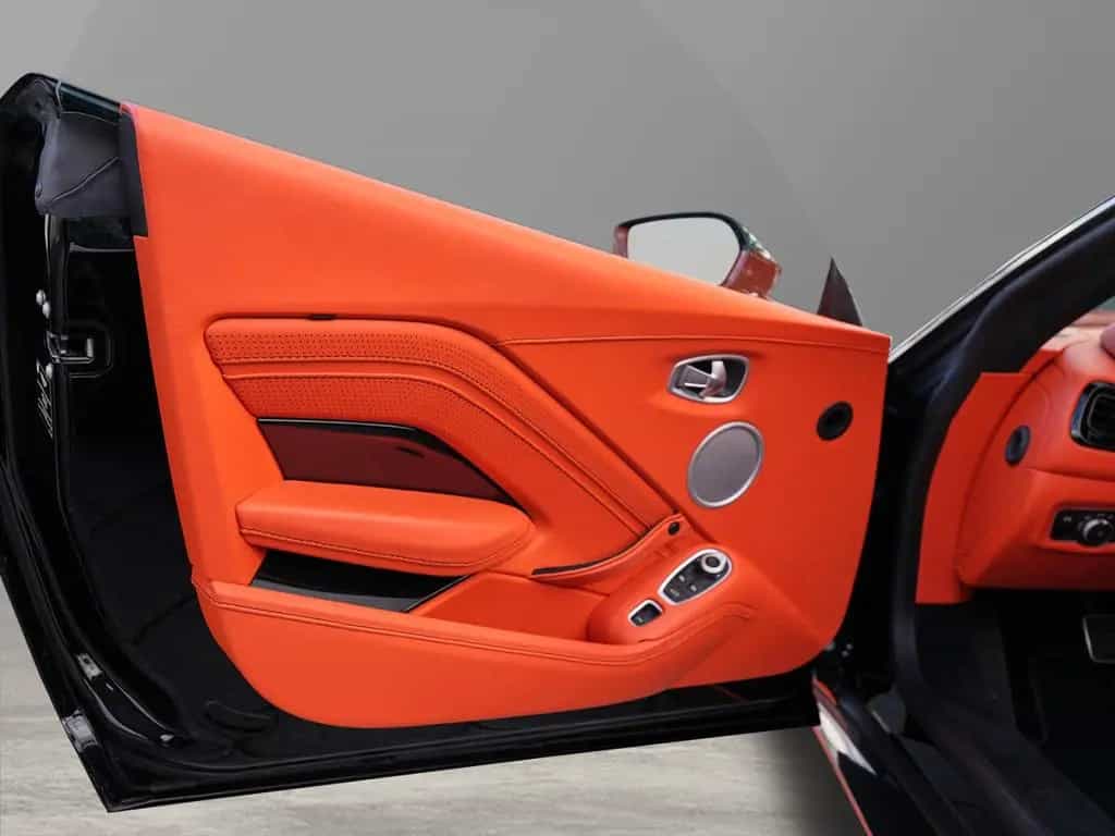 Aston Martin Vantage Roadster Onyx Black / Californian Poppy 03/2022-photo-29