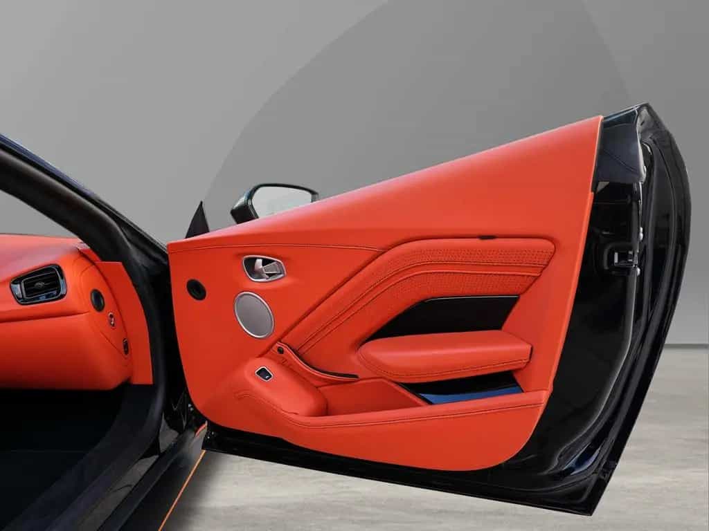 Aston Martin Vantage Roadster Onyx Black / Californian Poppy 03/2022-photo-36
