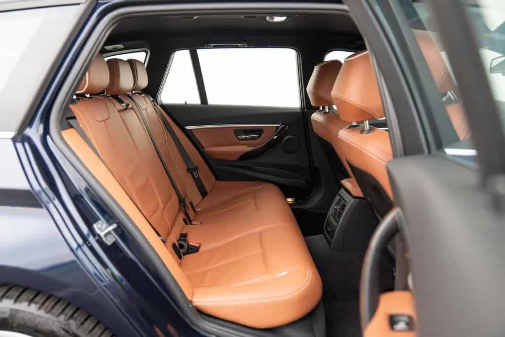 BMW 3 Series 07/2017-photo-14