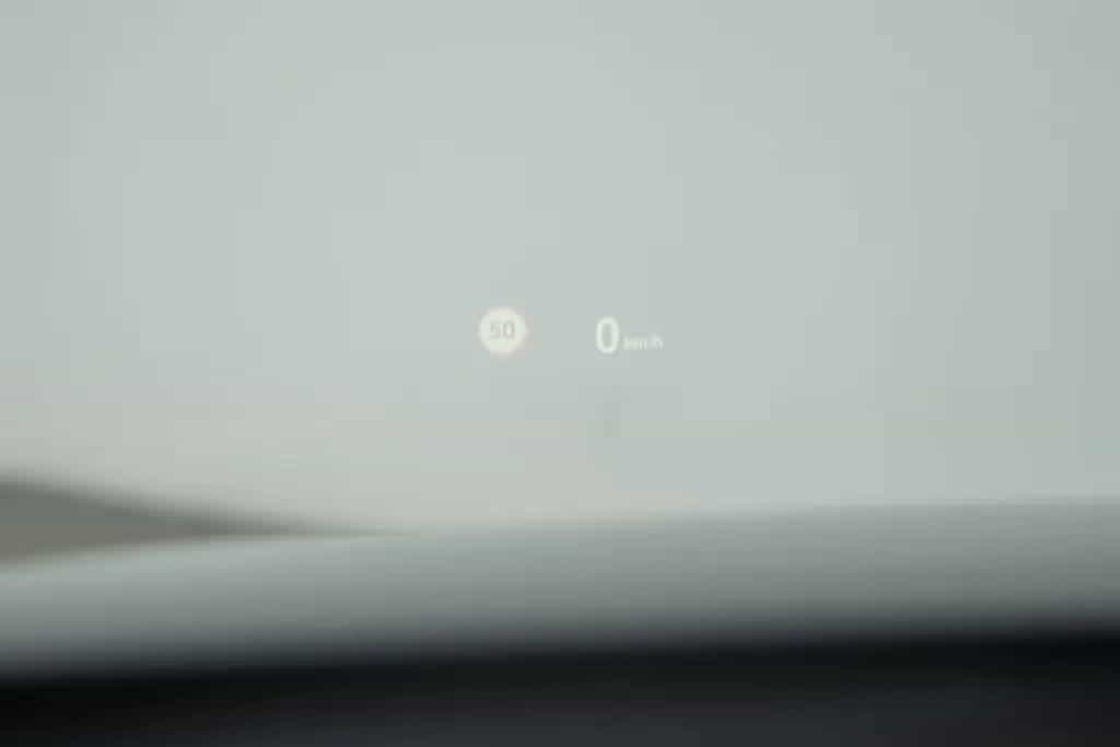 BMW 3 Series 07/2017-photo-26