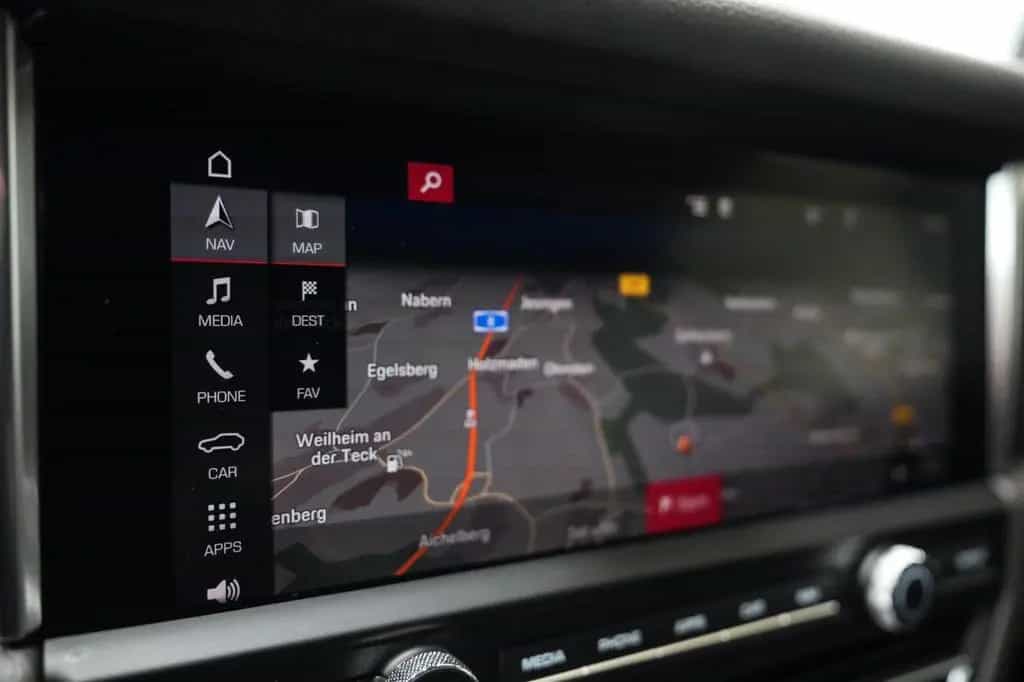 Porsche Macan 07/2019-photo-18