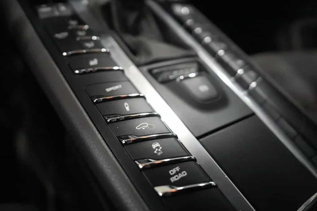 Porsche Macan 07/2019-photo-22