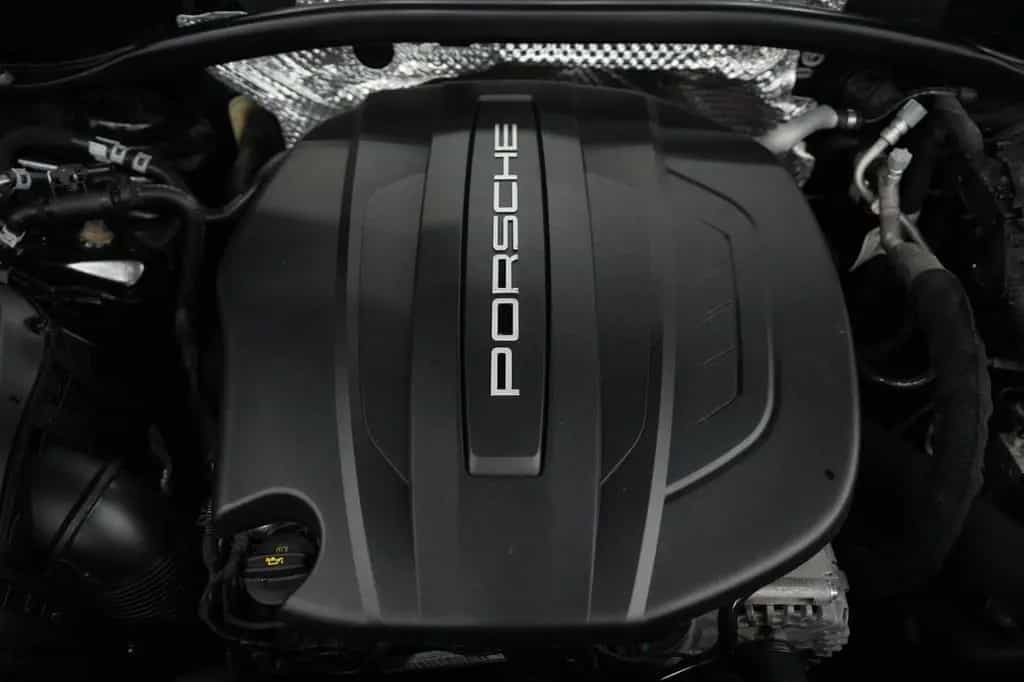 Porsche Macan 07/2019-photo-25