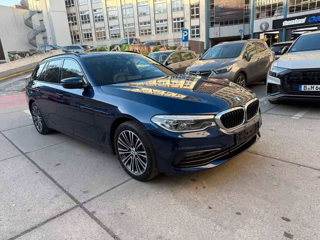 BMW 5 Series 520d Blau 06/2020-photo-2