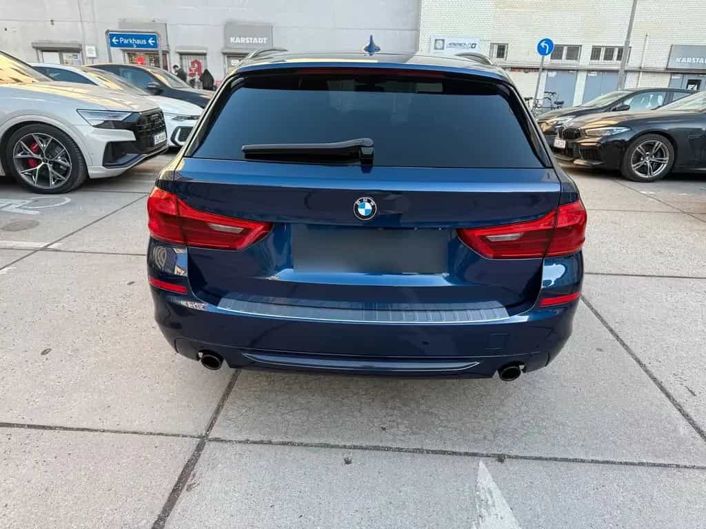 BMW 5 Series 520d Blau 06/2020-photo-5