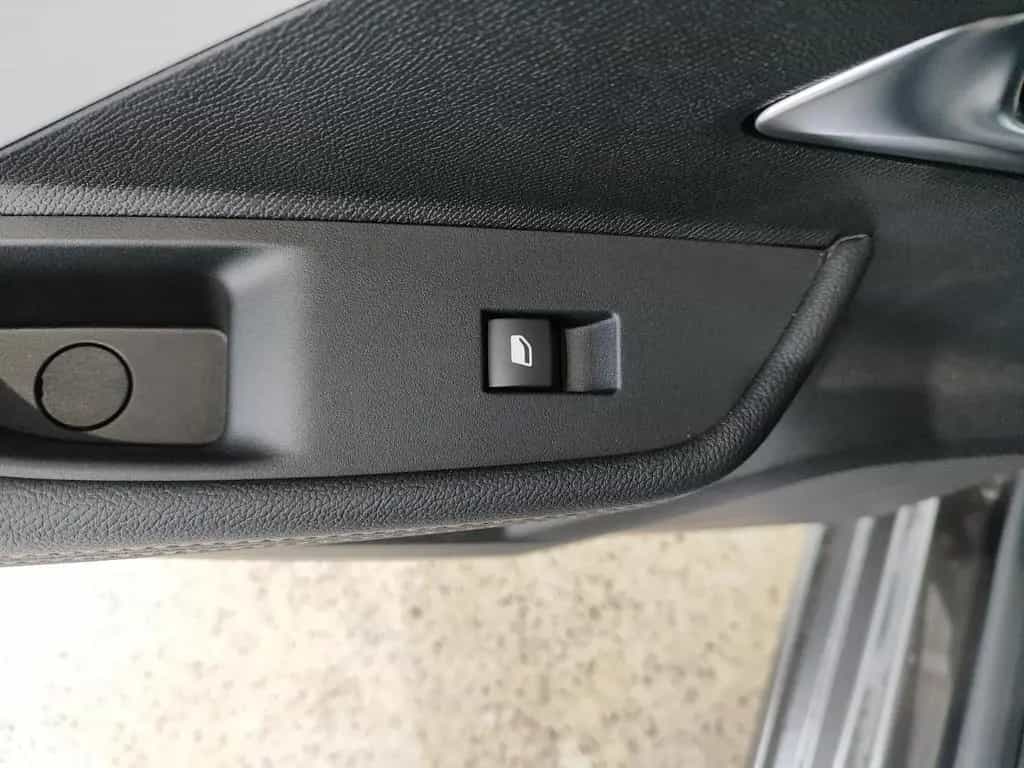 Opel Astra L 1.2 DI AT Elegance LED|NAVI|SHZ|AHK|180° 12/2023-photo-15