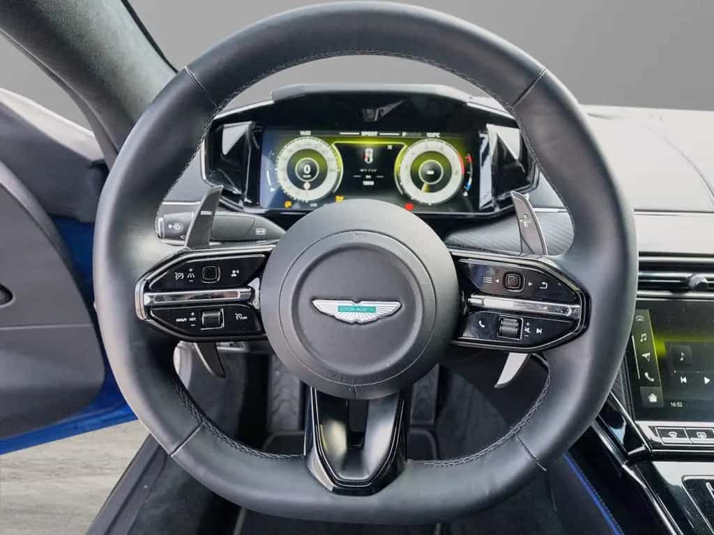 Aston Martin V8 Vantage Vantage Plasma Blue / Onyx Black 02/2025-photo-22