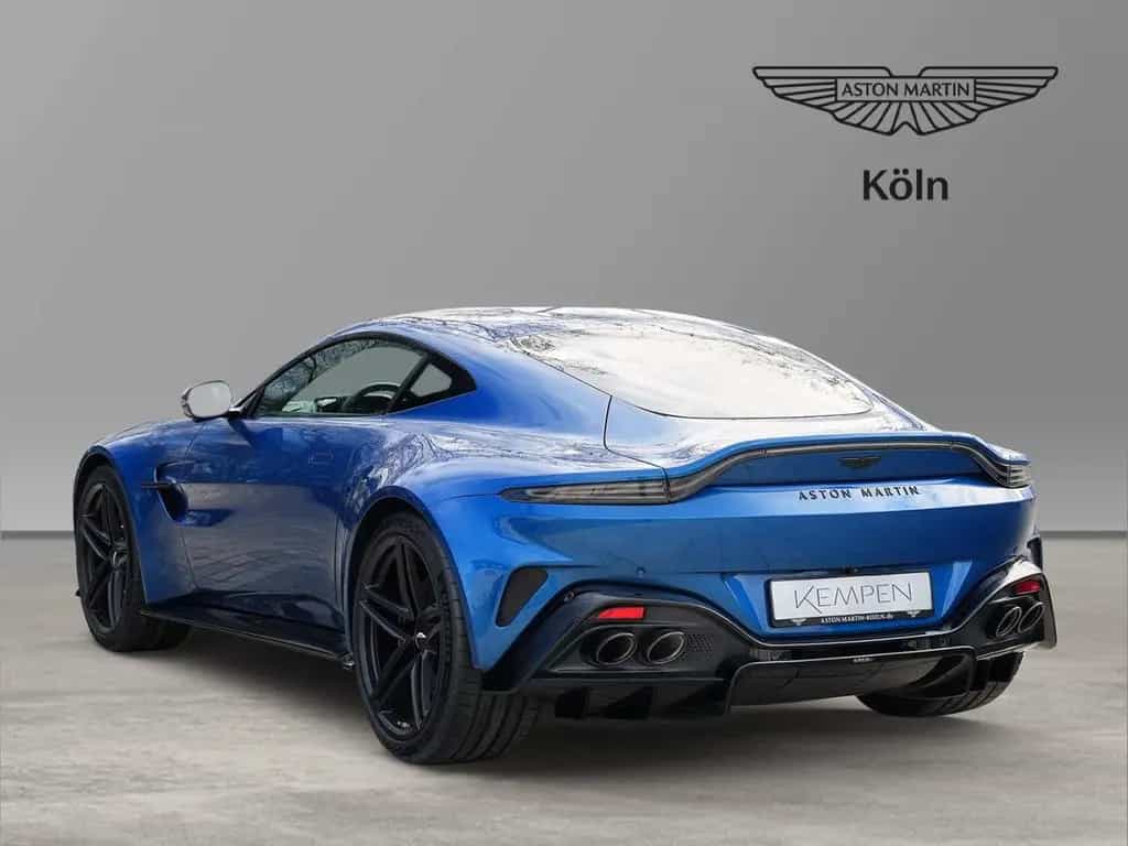 Aston Martin V8 Vantage Vantage Plasma Blue / Onyx Black 02/2025-photo-5