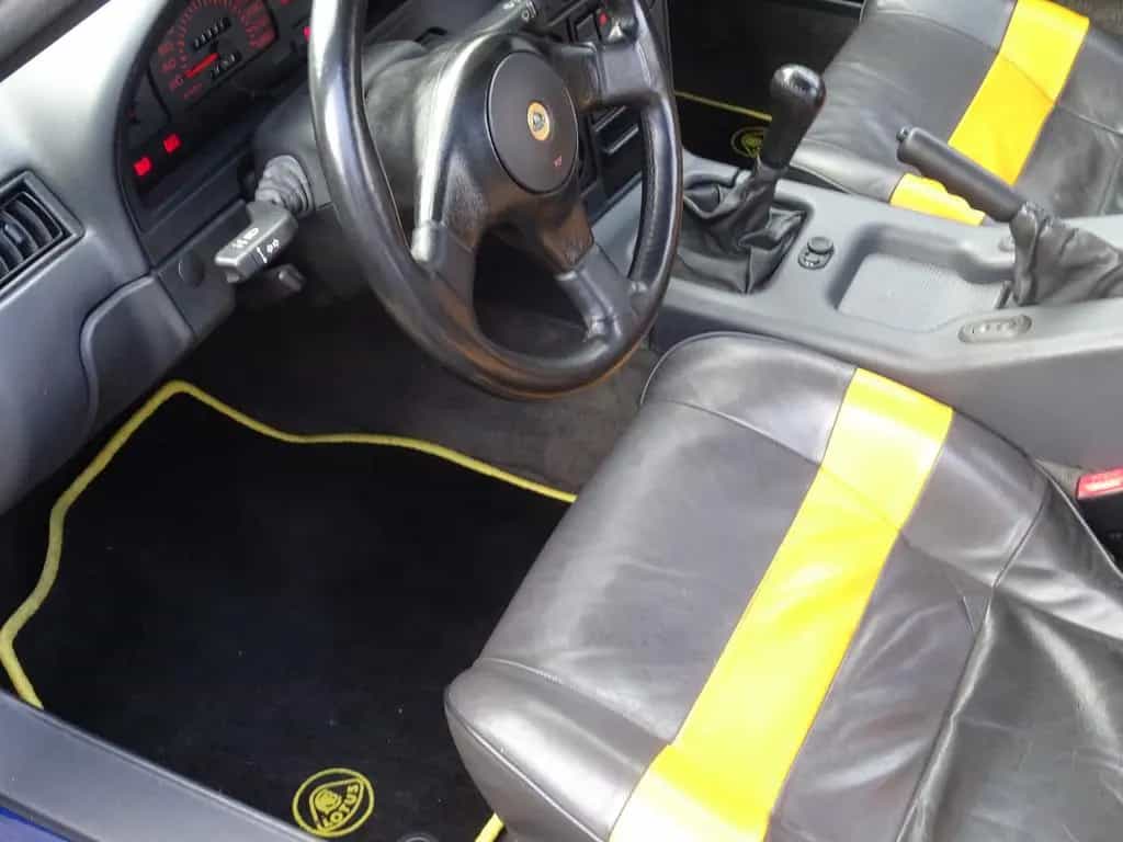 Lotus Elan M100 Cabrio Leder Klima 05/1992-photo-6