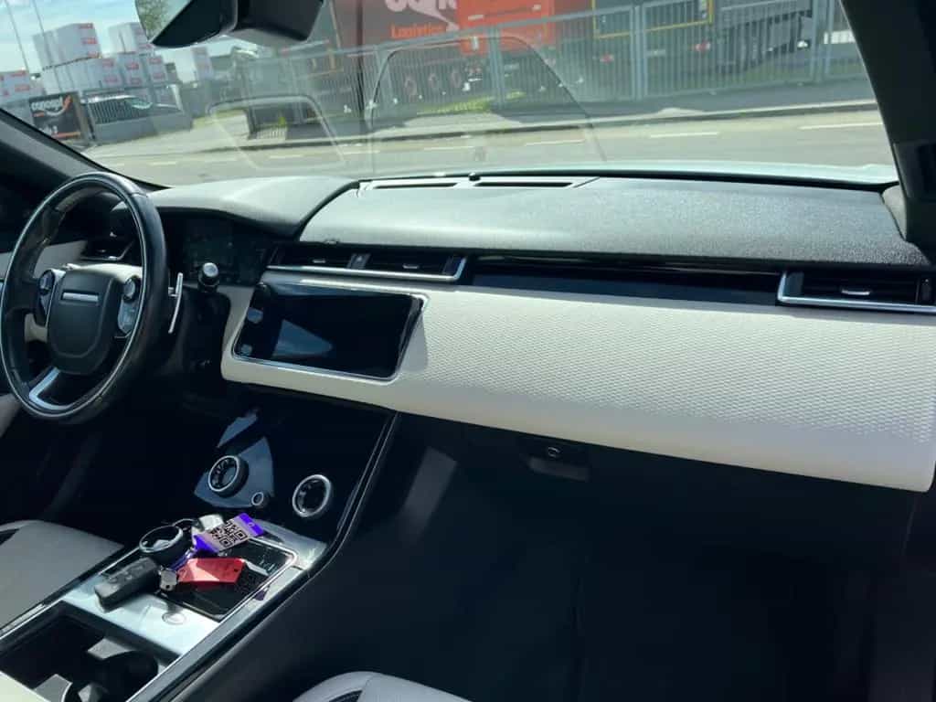 Land Rover Range Rover Rover Velar D300 R-Dynamic S FINANZIERUNG 03/2018-photo-6