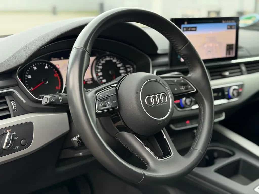 Audi A4 Avant 45 TDI S-LINE Leder PANO AHK Memory ACC 05/2020-photo-17