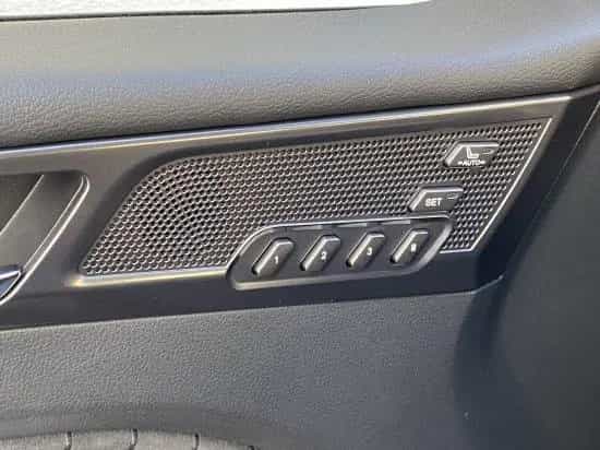 KGM Rexton 2.2 E-XDI 4WD 8AT Black 3.5t AHL GSD ACC null-photo-22