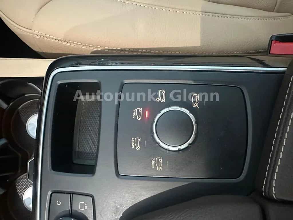 Mercedes-Benz GLE-Class 400 4Matic|360°|AHK|1.Hand 05/2018-photo-18