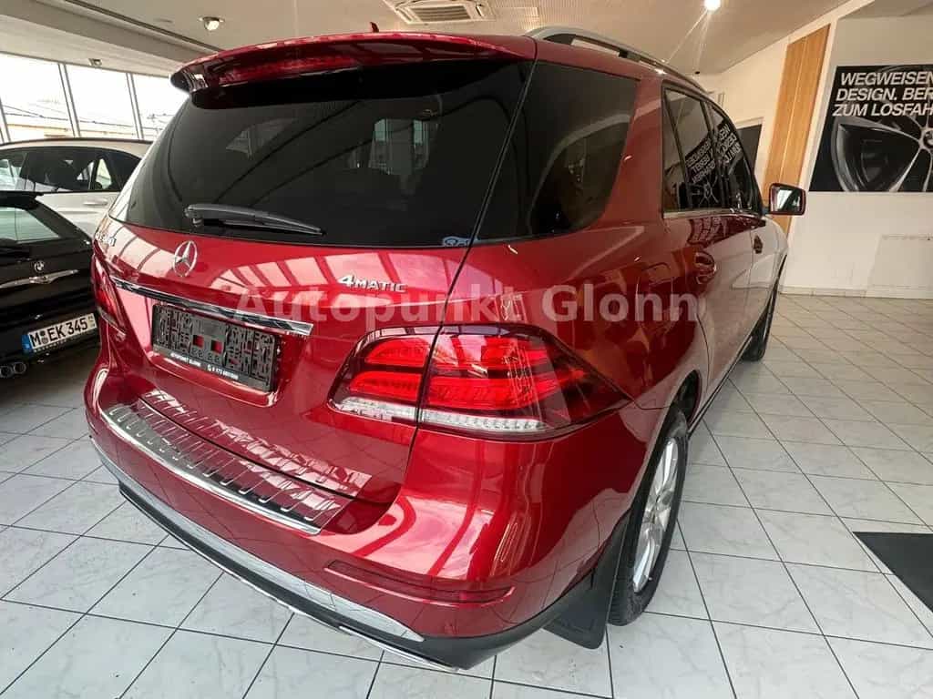 Mercedes-Benz GLE-Class 400 4Matic|360°|AHK|1.Hand 05/2018-photo-7