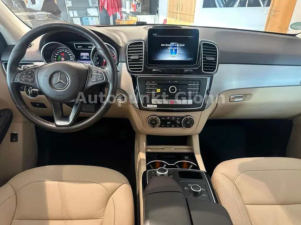 Mercedes-Benz GLE-Class 400 4Matic|360°|AHK|1.Hand 05/2018-photo-9