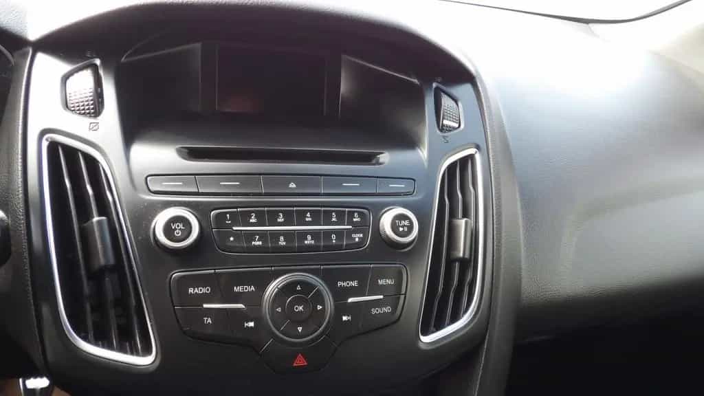 Ford Focus Turnier ST-Line 06/2018-photo-19
