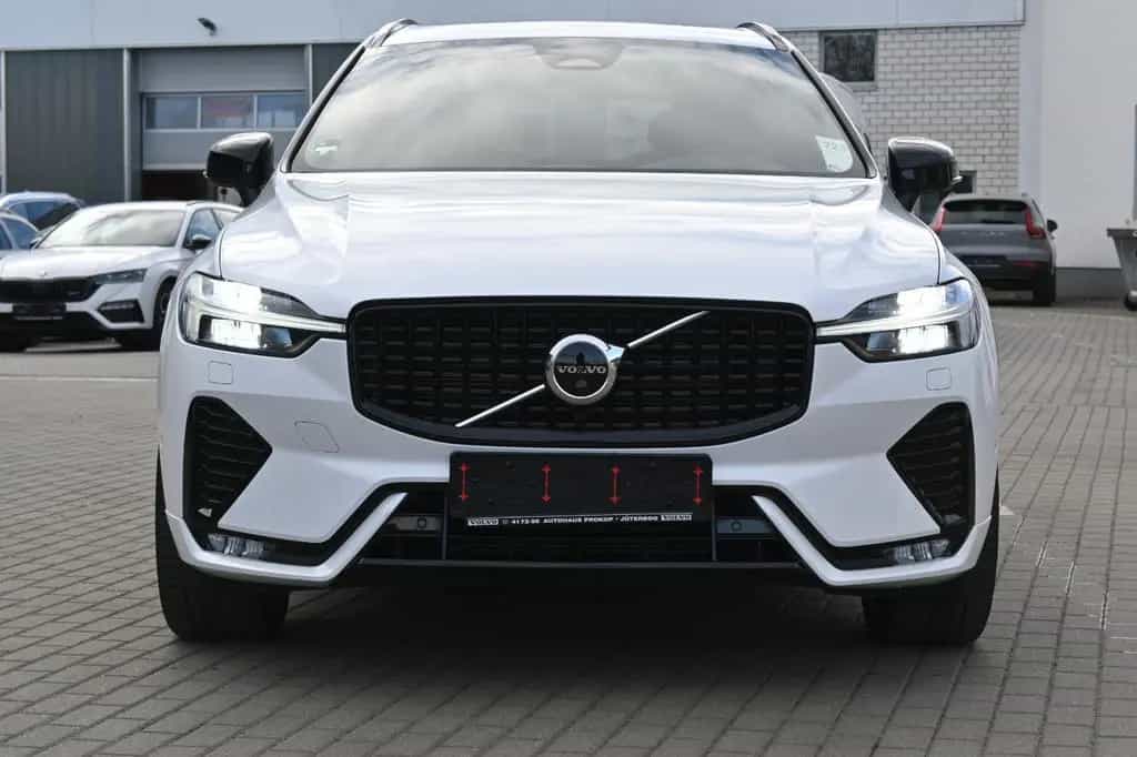 Volvo XC60 B4 Ultimate Dark AWD*LUFT*360°*SDTHZG*LED 02/2023-photo-12
