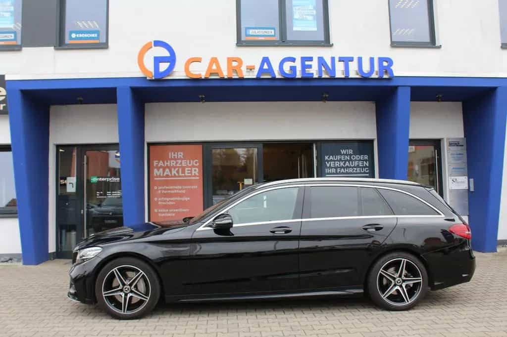 Mercedes-Benz C 300 T d*AMG Line*Scheckheft*8-fach AMG Felgen 12/2019-photo-2