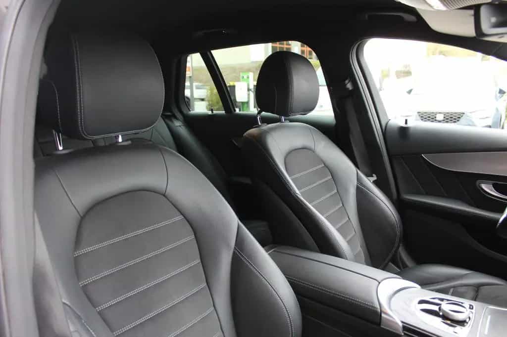 Mercedes-Benz C 300 T d*AMG Line*Scheckheft*8-fach AMG Felgen 12/2019-photo-9