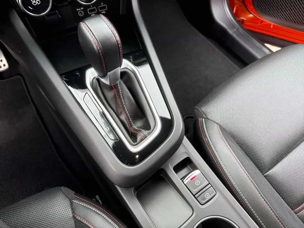 Renault Arkana R.S. LINE FAST TRACK 160 EDC ACC+NAVI+GJR 07/2023-photo-18