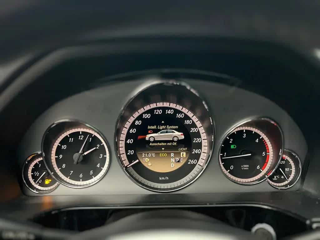 Mercedes-Benz E-Class 200 CDI /1.HAND/ 2014// NUR 117.tKM / GARANTIE 06/2014-photo-14