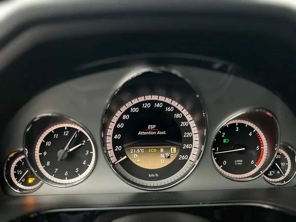 Mercedes-Benz E-Class 200 CDI /1.HAND/ 2014// NUR 117.tKM / GARANTIE 06/2014-photo-17