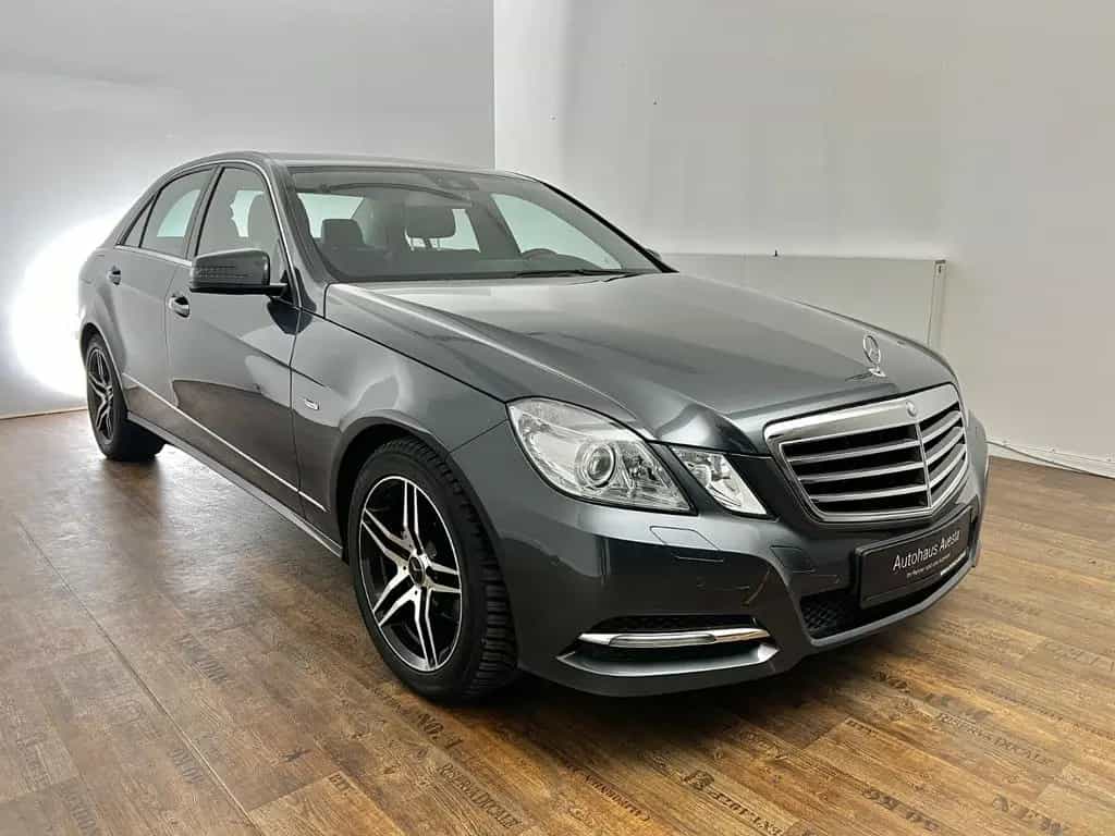 Mercedes-Benz E-Class 200 CDI /1.HAND/ 2014// NUR 117.tKM / GARANTIE 06/2014-photo-2