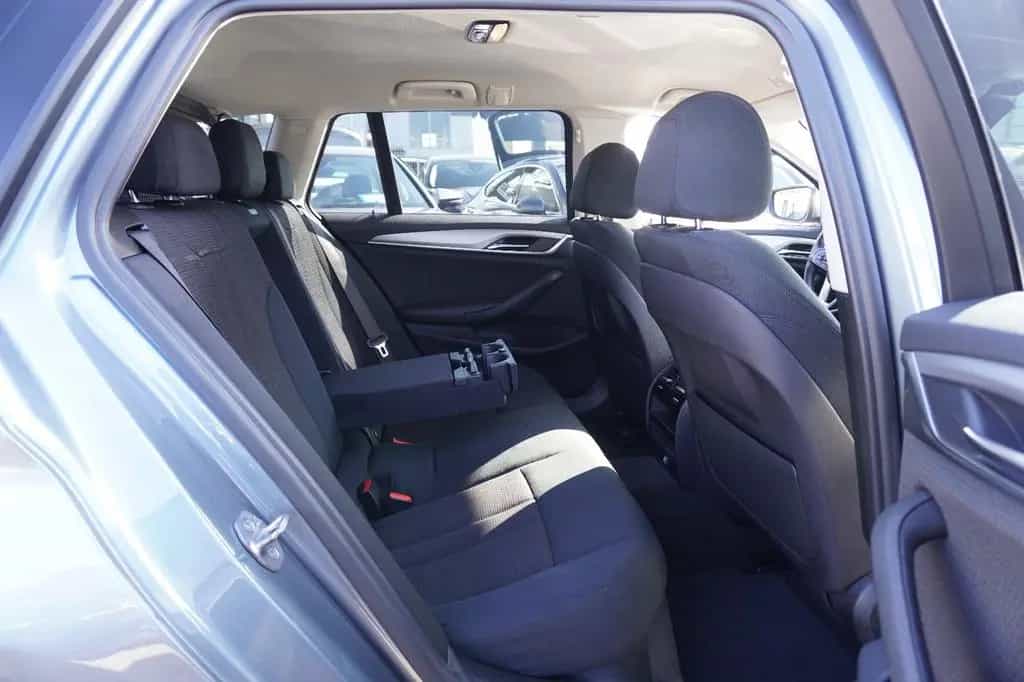 BMW 5 Series 520i Touring*NAVI*LED*SEHR GEPFLEGT* 01/2019-photo-16