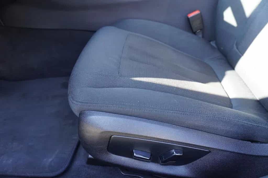BMW 5 Series 520i Touring*NAVI*LED*SEHR GEPFLEGT* 01/2019-photo-23