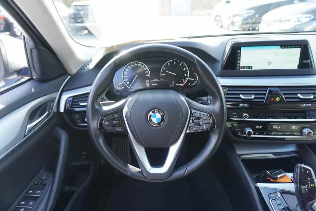 BMW 5 Series 520i Touring*NAVI*LED*SEHR GEPFLEGT* 01/2019-photo-24