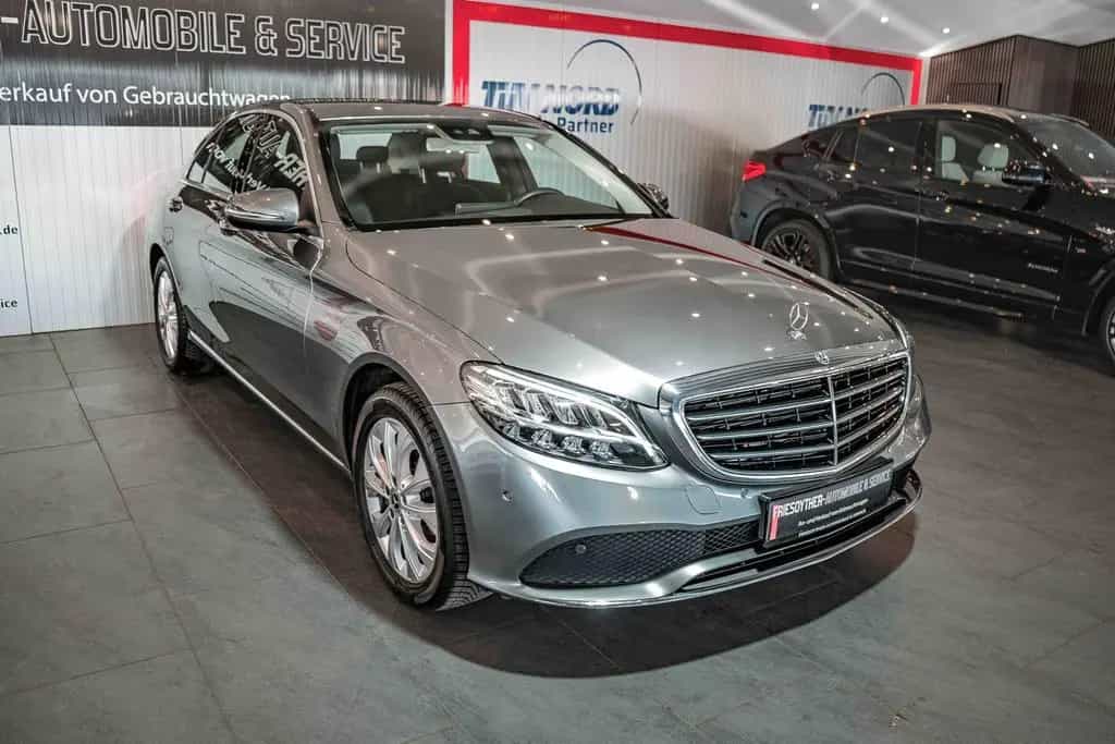 Mercedes-Benz C-Class 180 Lim. Business Plus Rückfahrkamera Autom. 11/2018-photo-2