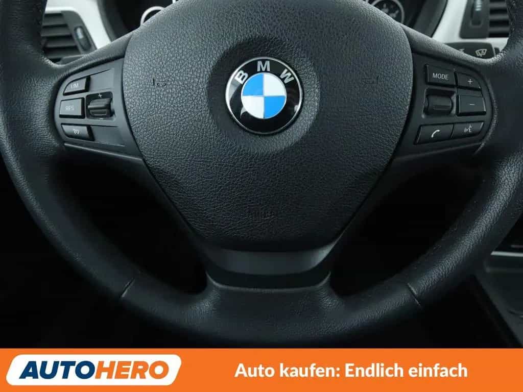 BMW 3 Series 03/2015-photo-18
