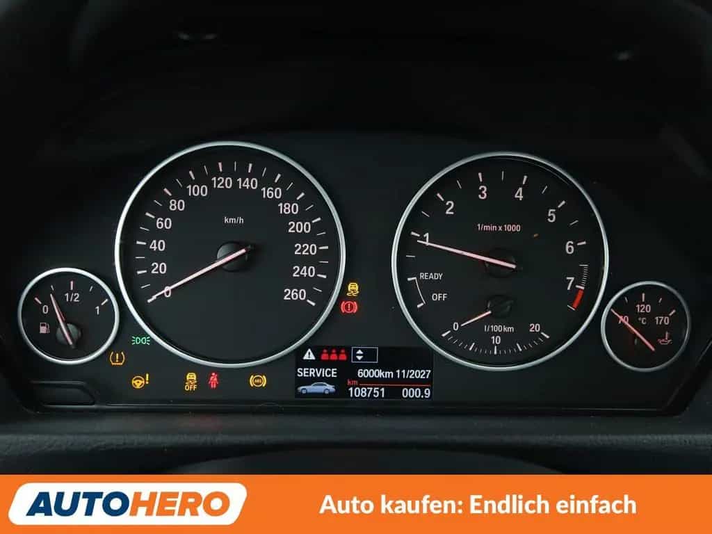 BMW 3 Series 03/2015-photo-19