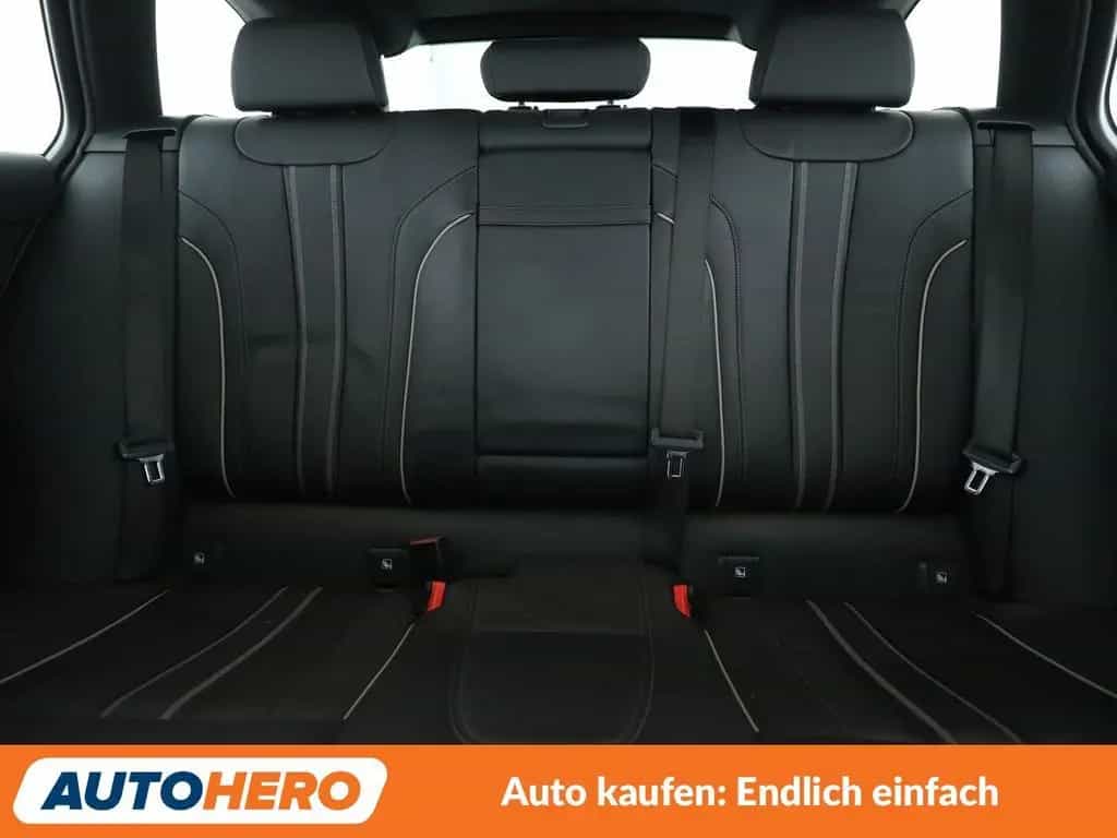 BMW 520 5er 520d Sport Line Aut.*NAVI*TEMPO*CAM*PDC* 11/2018-photo-15