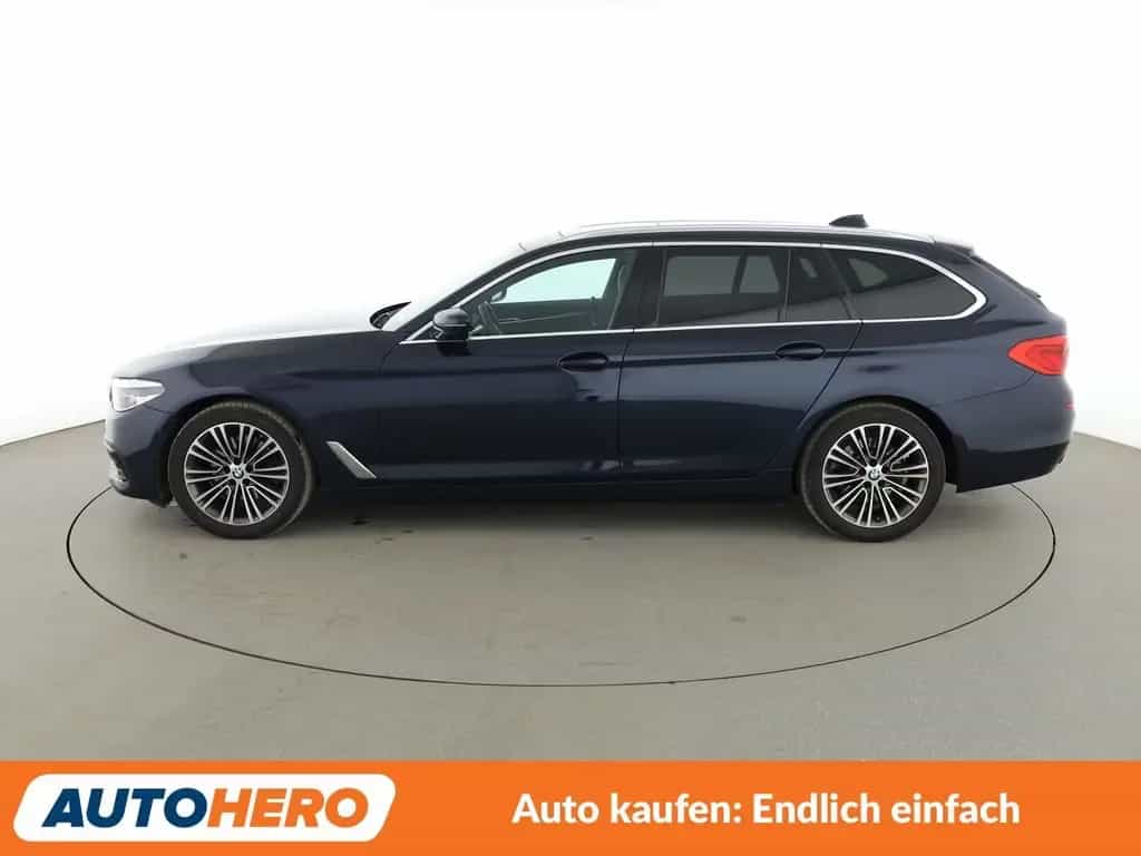 BMW 520 5er 520d Sport Line Aut.*NAVI*TEMPO*CAM*PDC* 11/2018-photo-2