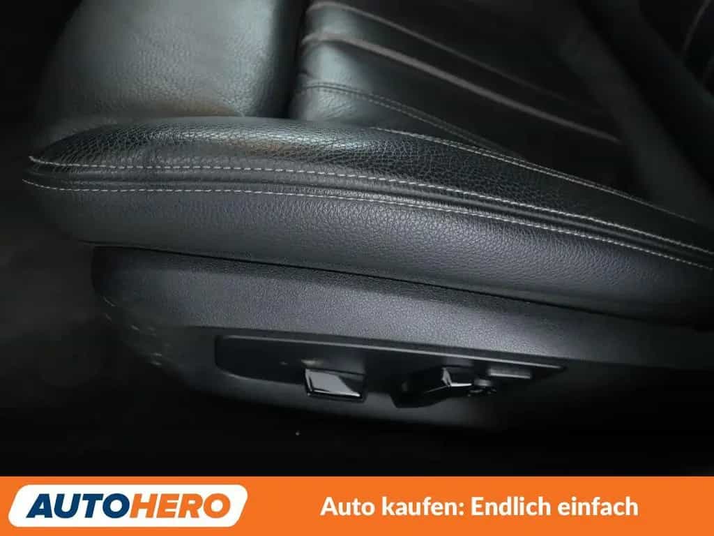 BMW 520 5er 520d Sport Line Aut.*NAVI*TEMPO*CAM*PDC* 11/2018-photo-27